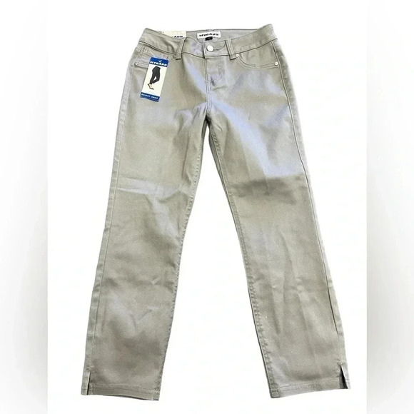 Nygard Skinny Crop Grey Size  6 - Picture 2 of 10